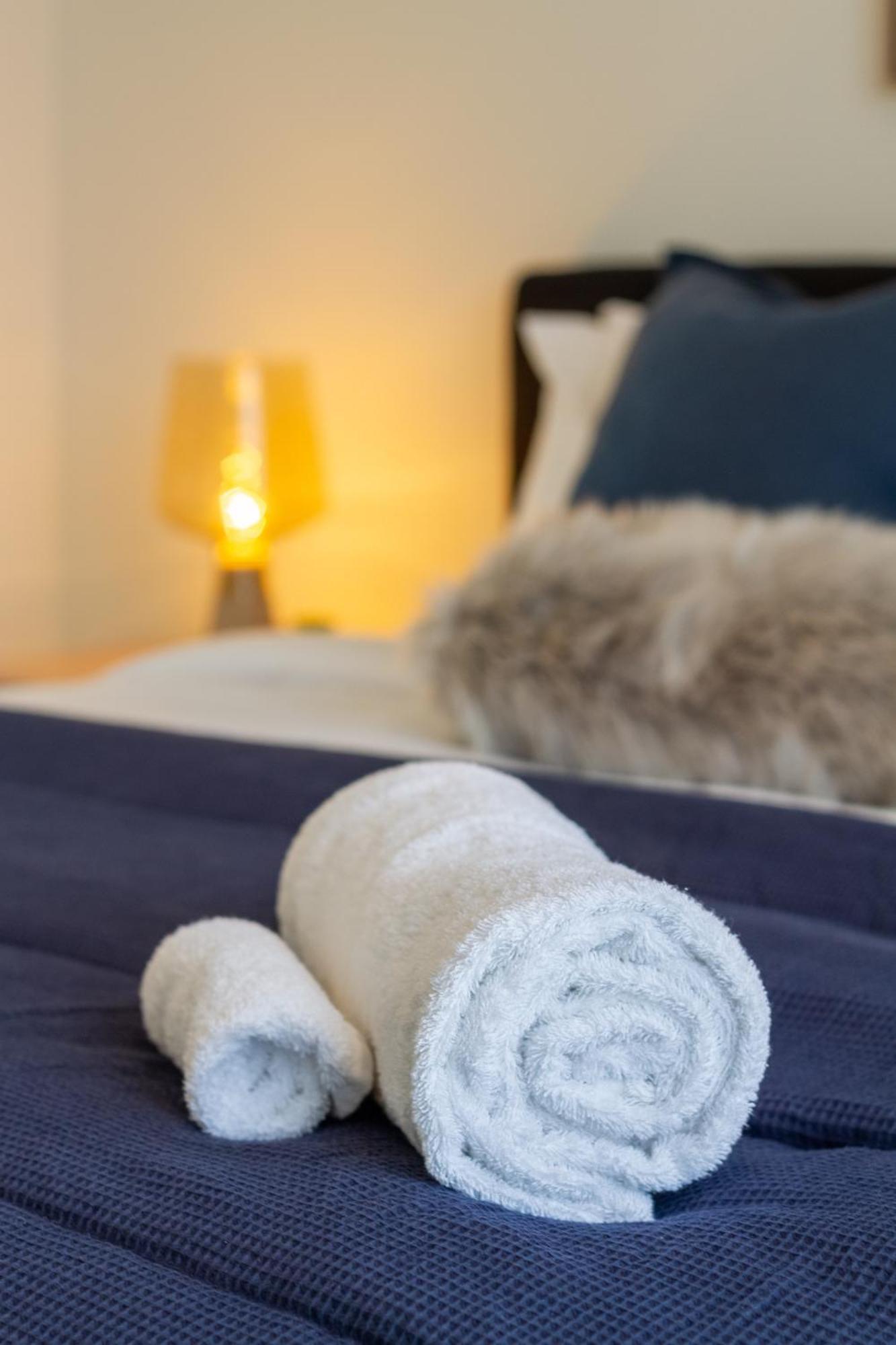 Relaxing City Hideaway - 2 Bed In Christchurch Cbd Buitenkant foto